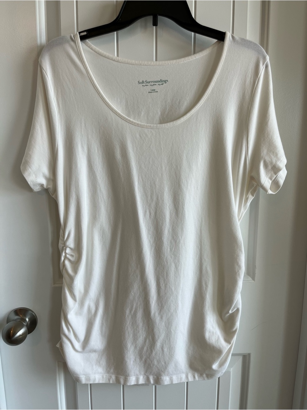 Soft Surroundings white Scoop Neck Short Sleeve Tee